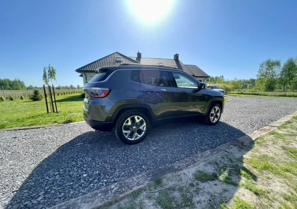 Jeep Compass cena 80000 przebieg: 137000, rok produkcji 2019 z Zduńska Wola małe 497